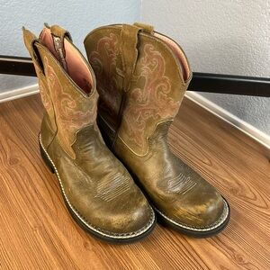 Ariat Fatbaby Western Pink and brown leather cowboy boots size 9.5 #cowboyboots